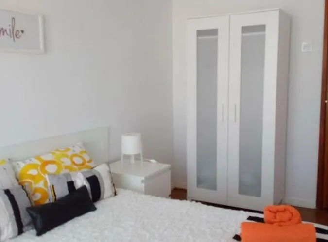 בית אירוח Lila's House פניש