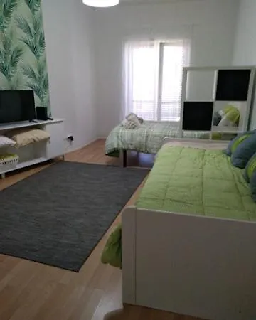 Homestay Lila's House Peniche