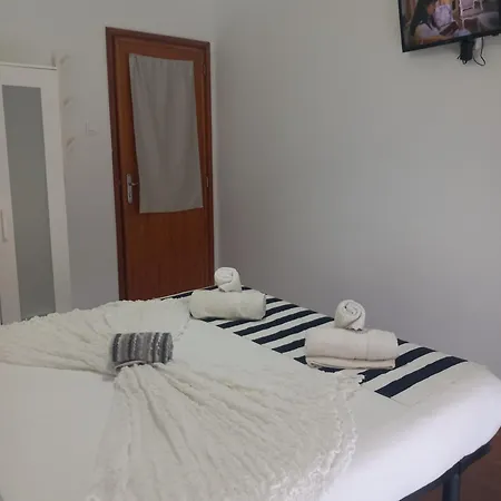 בית אירוח Lila's House *