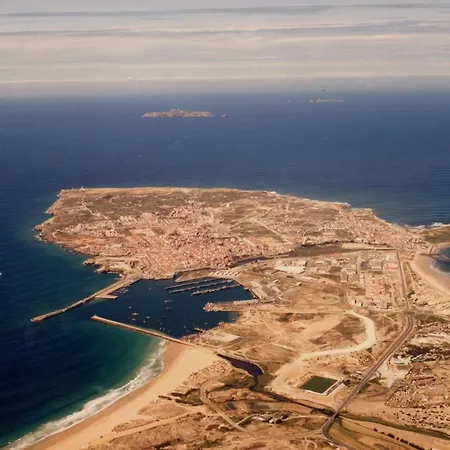 Homestay Lila's House Peniche