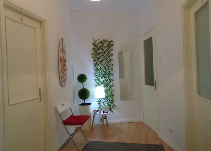 Privatunterkunft Lila's House